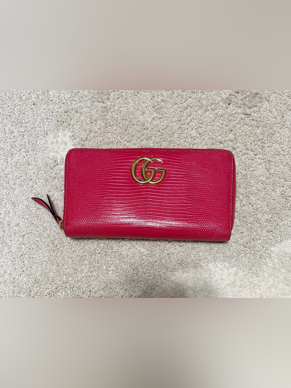 Gucci Hot Pink Lizard-Effect Continental Wallet with Gold Double G